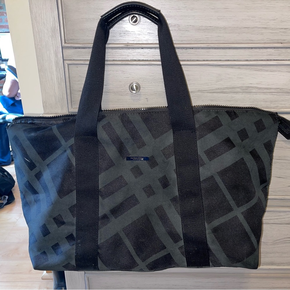 Burberry duffle tote bag